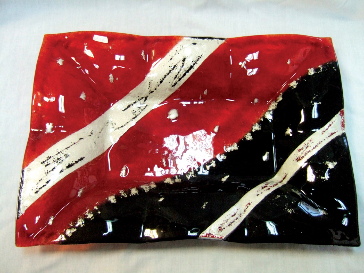 Fused glass serving plate