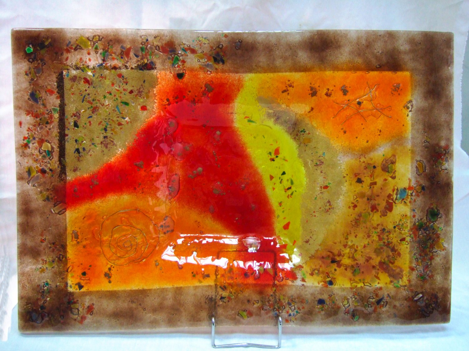 Fused glass plate