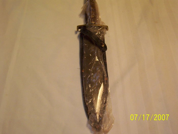 Knife - 9"
