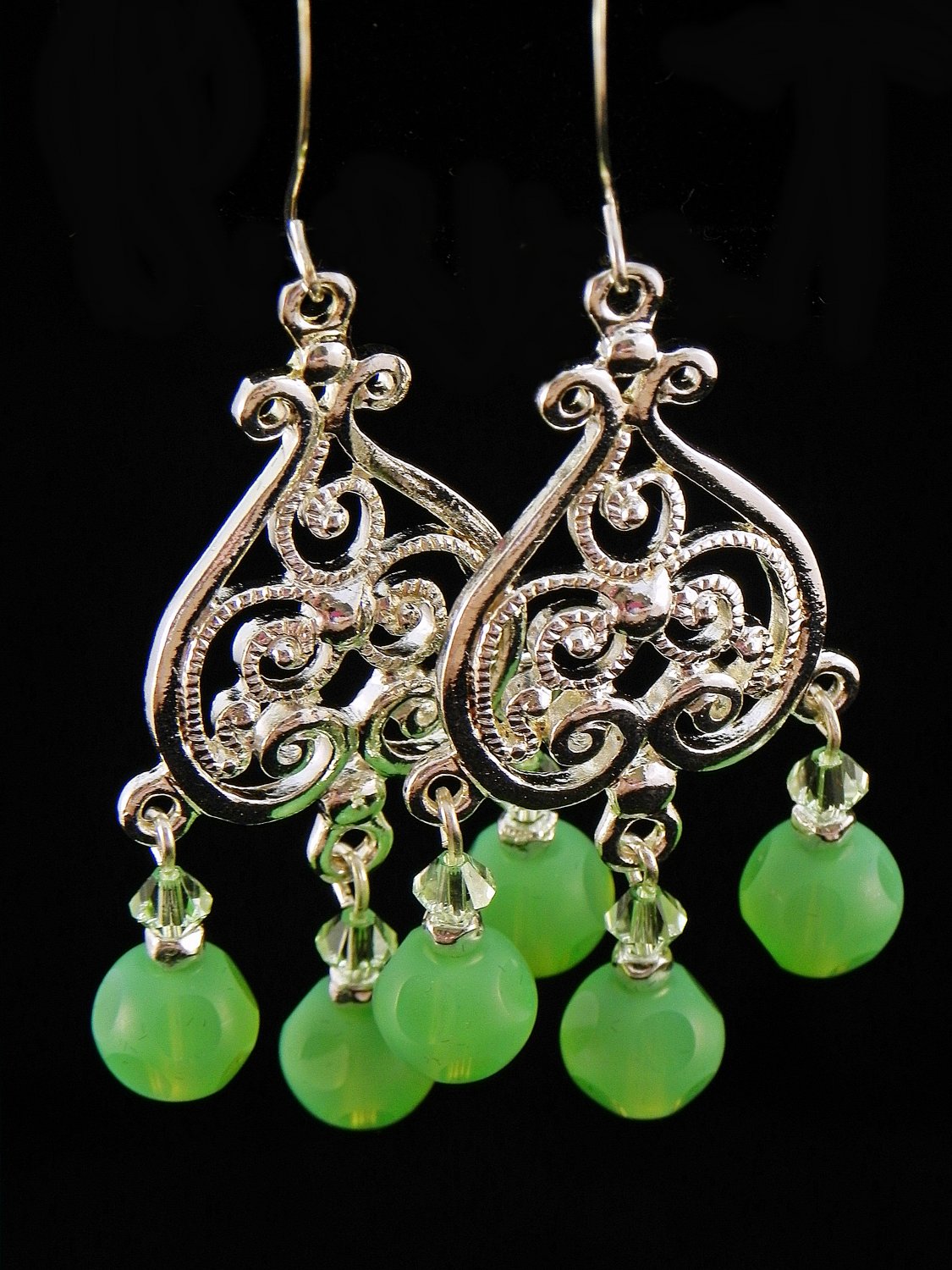 Dangling Swarovski Crystal Earrings (Item #: 00302)