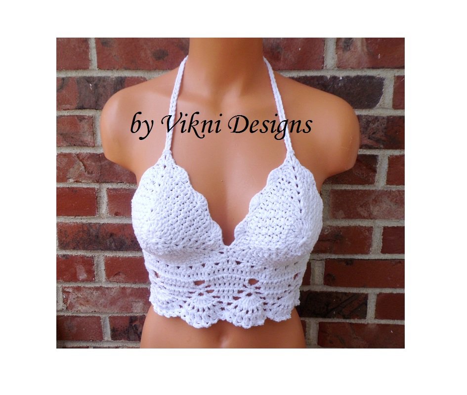 Brocade White Crop Top by Vikni Crochet Designs