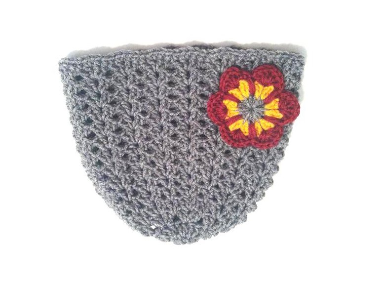 Crochet Hat Beanie in Grey by Vikni Crochet Designs