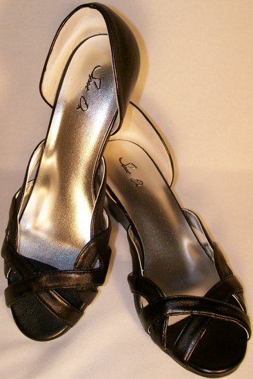80's style kitten wedge peep toe black shoes size 10