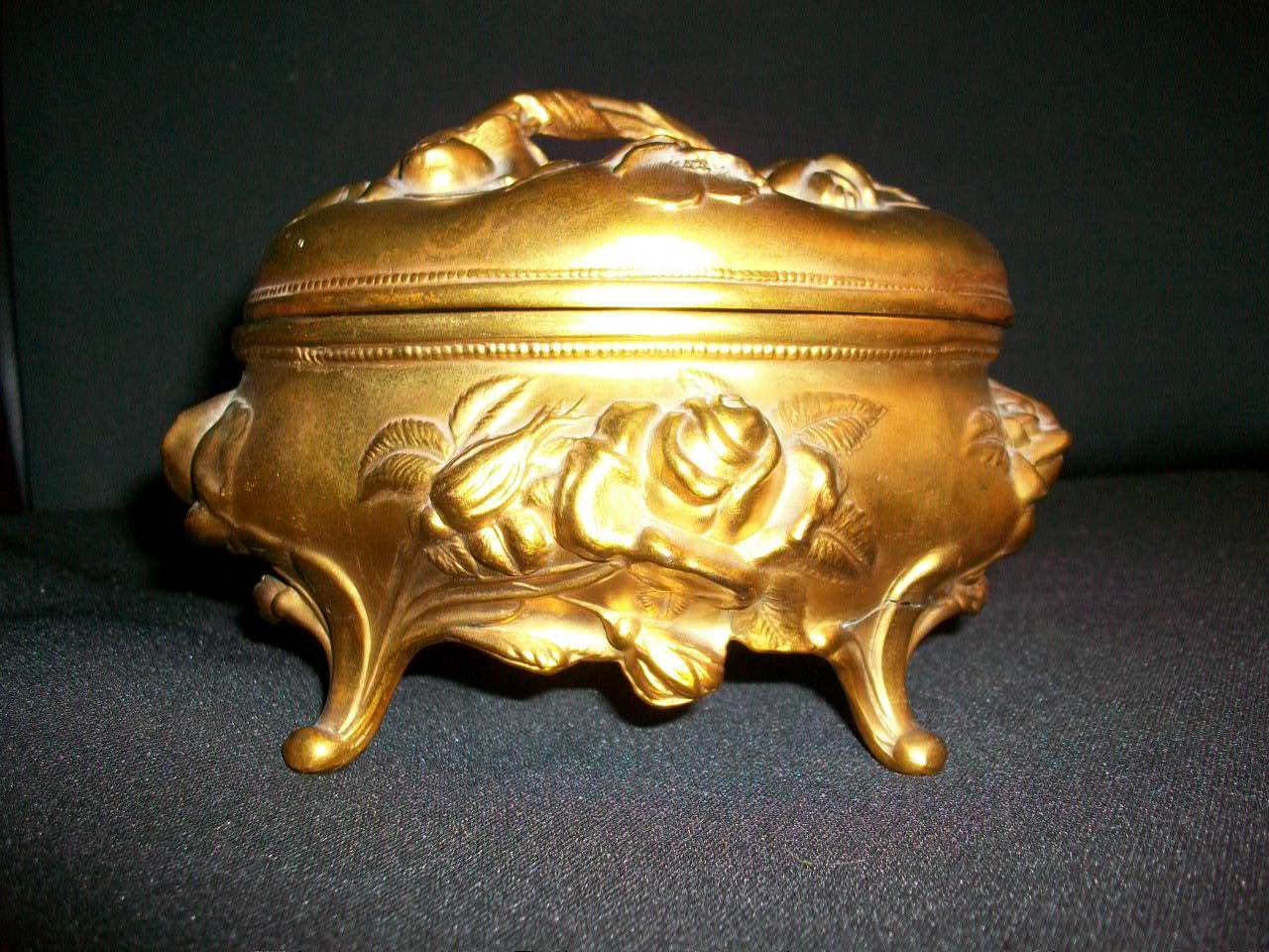 Brainard & Wilson Corp. early 1900 Jewelry Casket