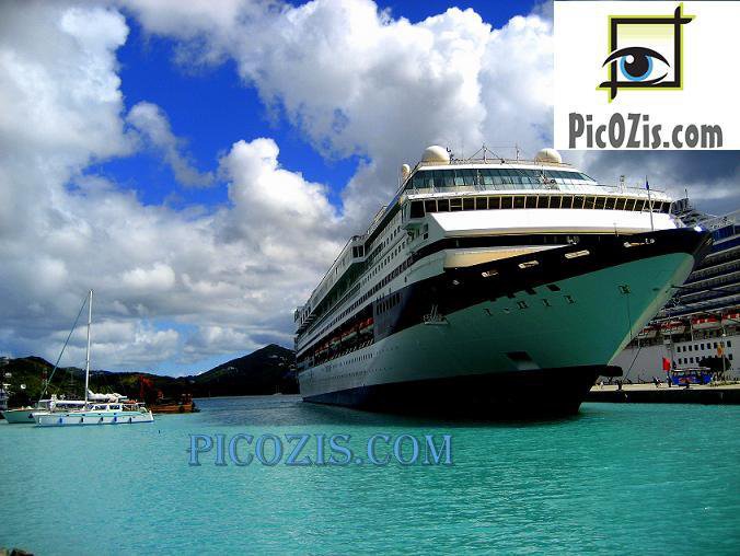 VCA002201109 - Cruise ship in the Carribeans - 20x30cm (8x12")