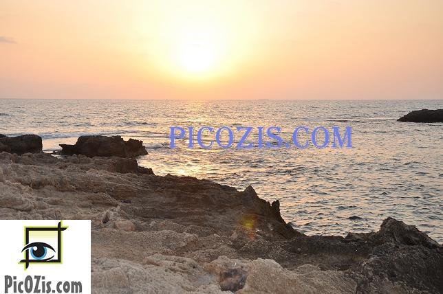BSU001201109 - Beautiful sunset in Israel-20x30cm (8x12")
