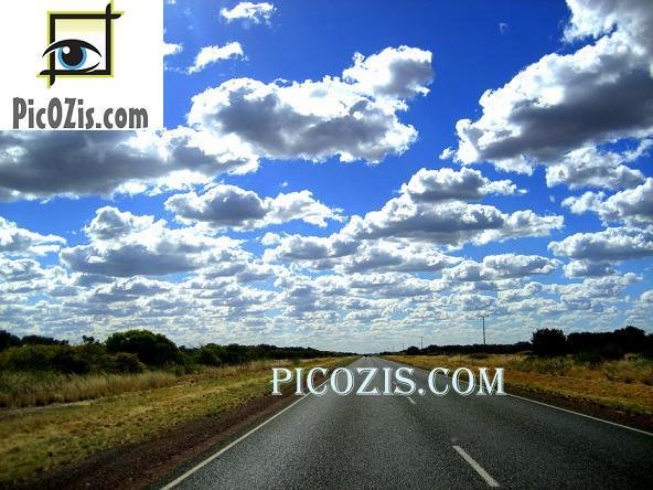 VLA014201109 - Open road - NT - 15x20cm (6x8")