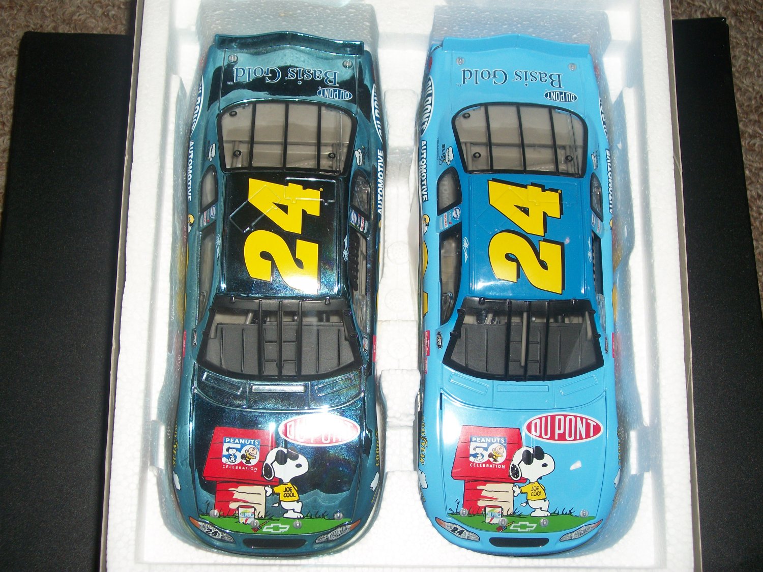 JEFF GORDON set of 2 LE #24 DUPONT/PEANUTS 2000 MONTE CARLO 1:24