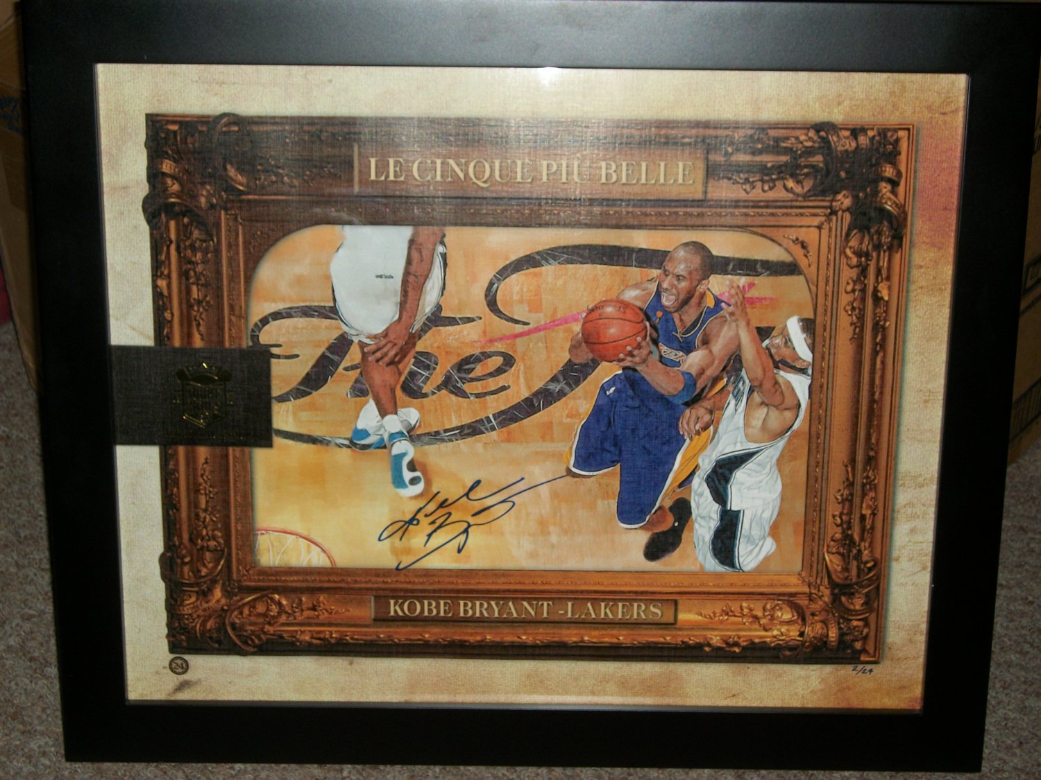 Kobe Bryant Autographed Le Cinque Piu Belle LE Photo