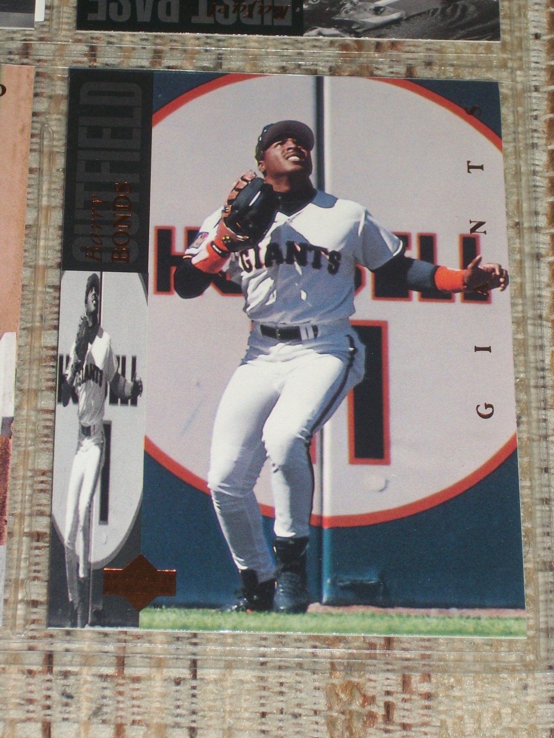 Barry Bonds 93 Upper Deck baseball card