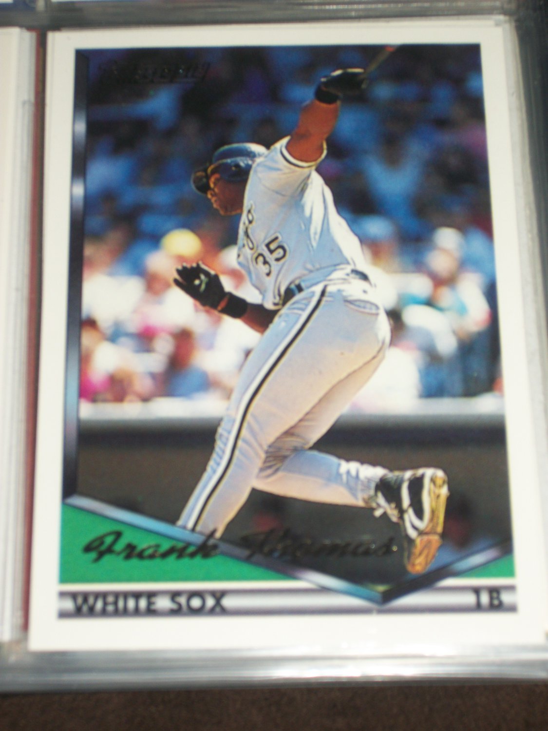 Frank Thomas 1994 Topps Baseball Card- Gold Insert