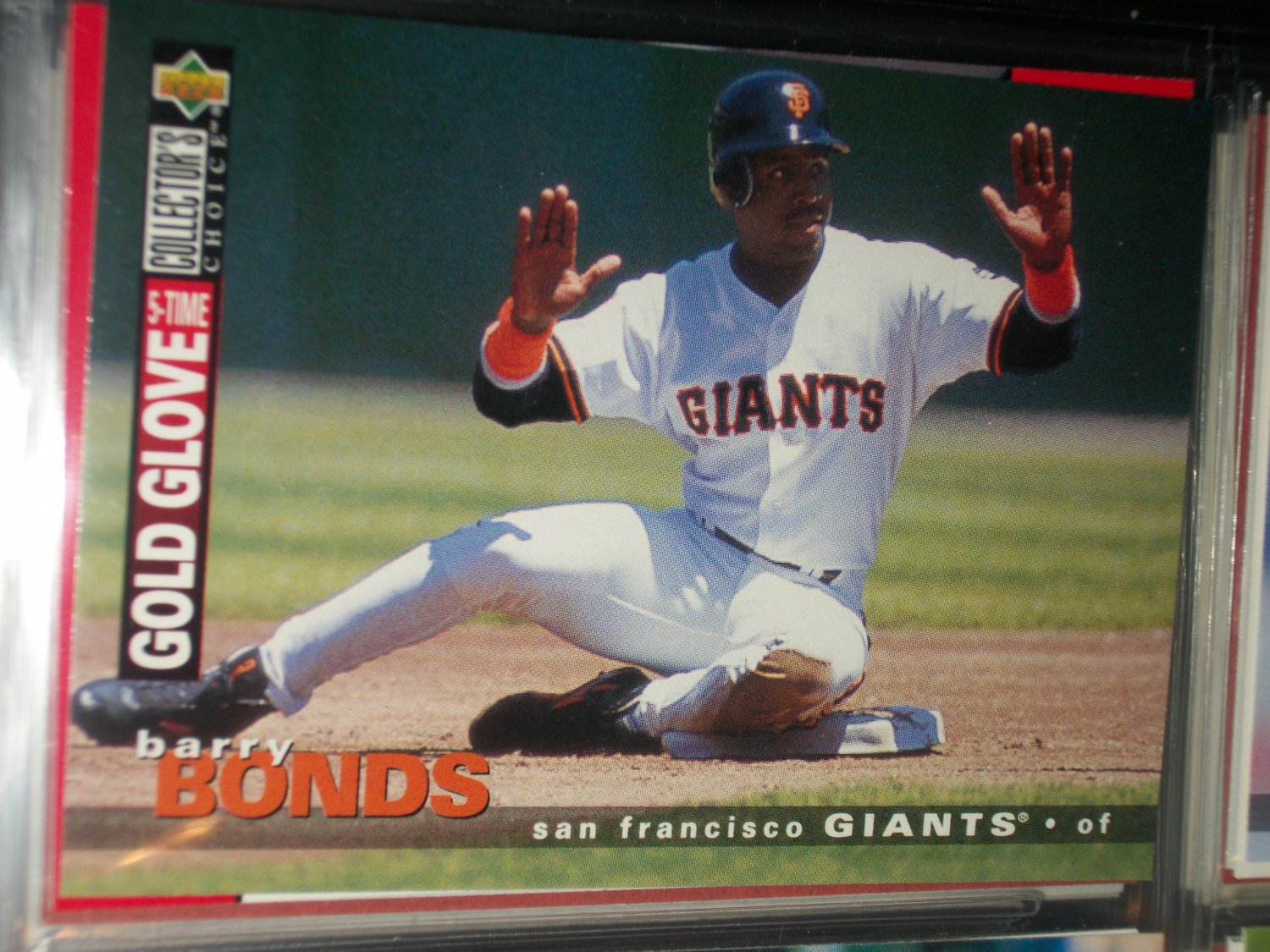 Barry Bonds 95 UD Collector's Choice Baseball Card- 5 Time Gold Glove