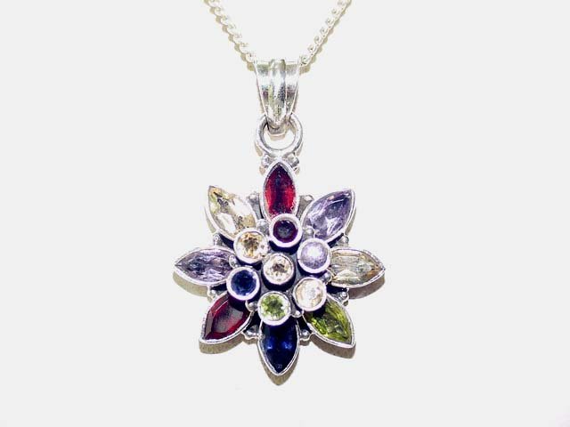 9 CT Natural Garnet & Amethyst Vintage Style Pendant Sterling 925