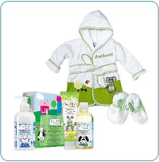 Tiny Tillia Green Bathtime Gift Bundle - Personalizable (0-9 Months)