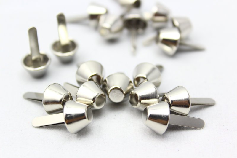 Двойное кольцо на пенис с металлическими клепками купить со скидкой в секс шопе  Кольца, насадки, утяжки  Кольца без вибрации