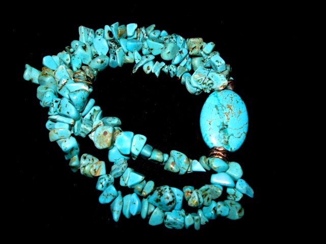 Handcrafted Turquoise Chips and Nugget Stretch Bracelet