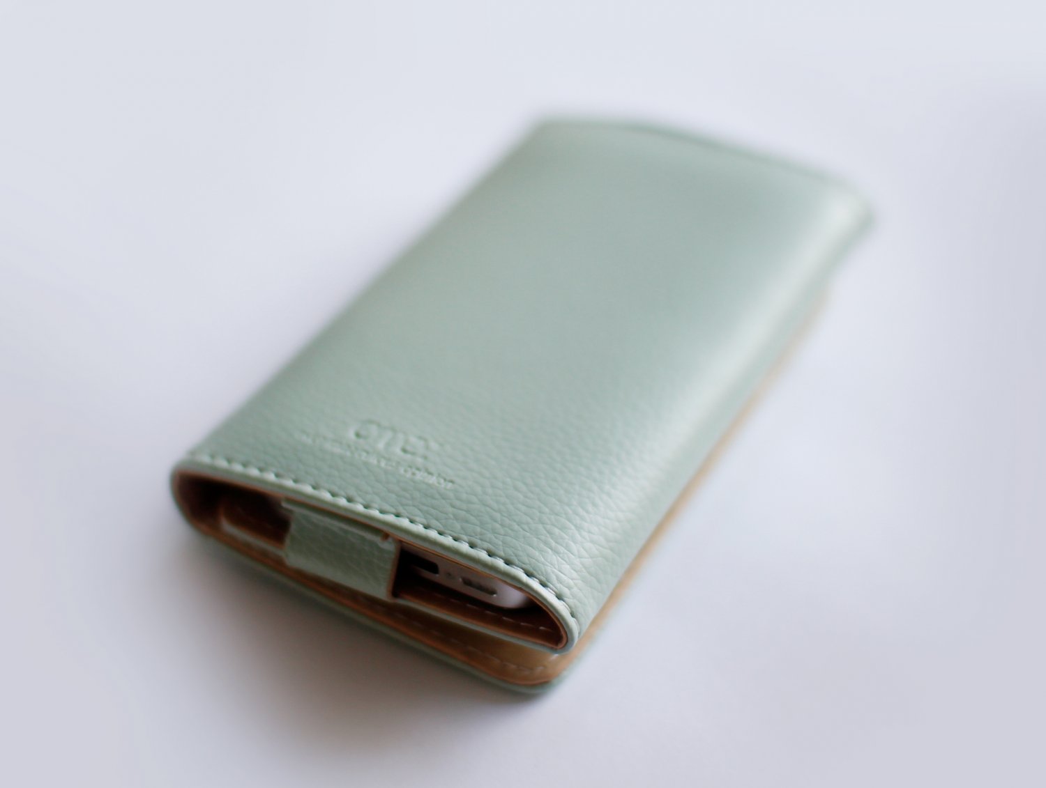 iPhone Leather Wallet - Dusty Shale