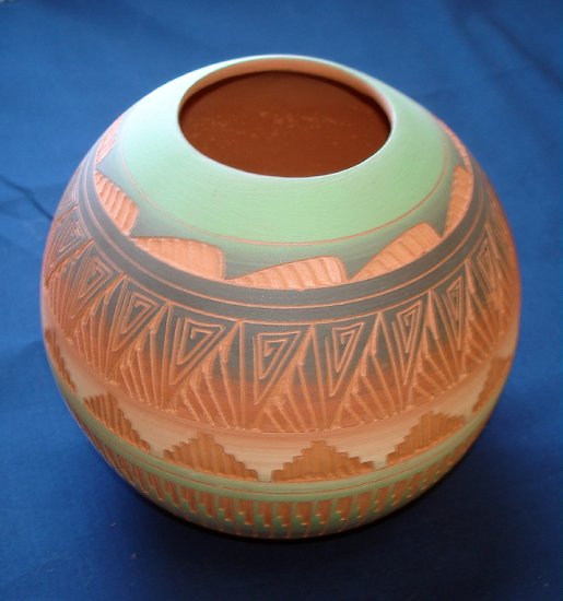 Aito käsintehty Navajo ruukku