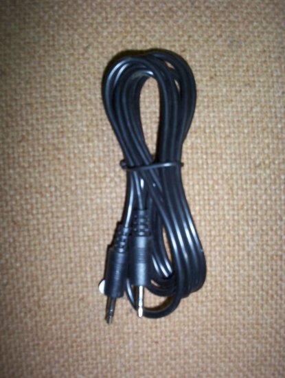 3.5mm male to 3.5mm male 6 foot connecting cable