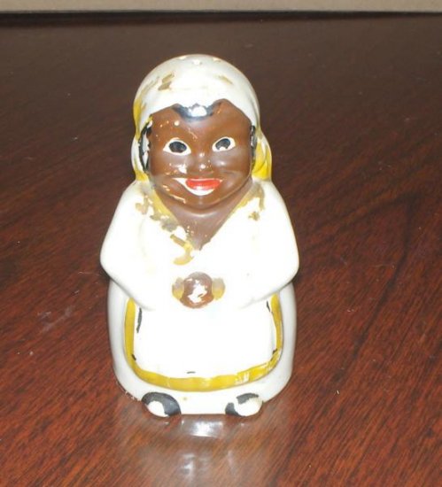 Black mammy salt OR pepper~vintage