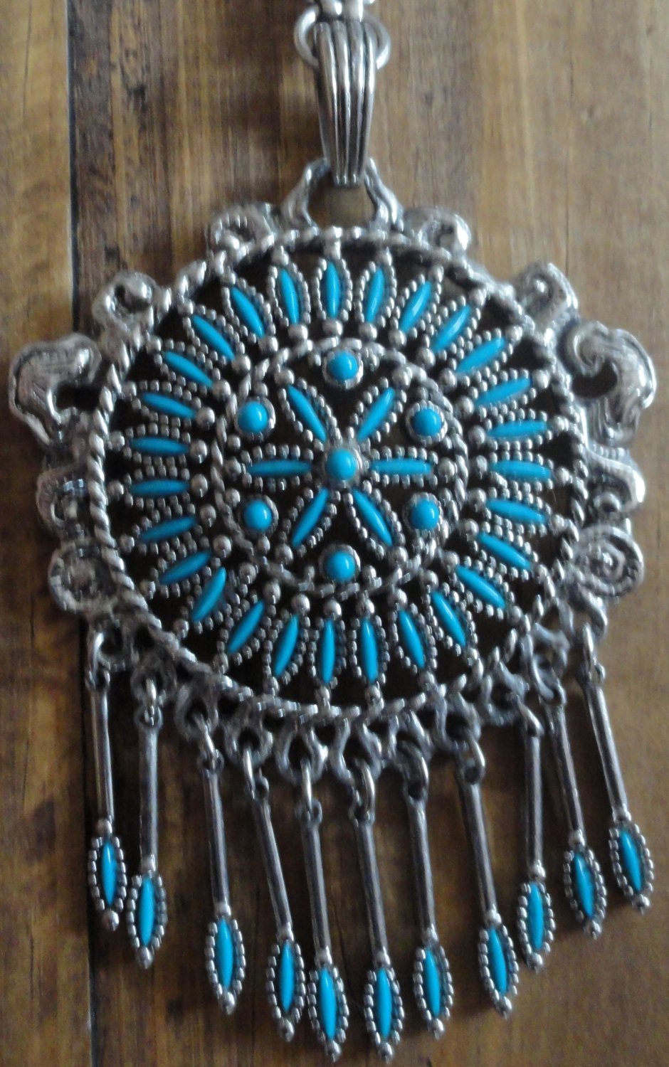 Native American style silver tone necklace