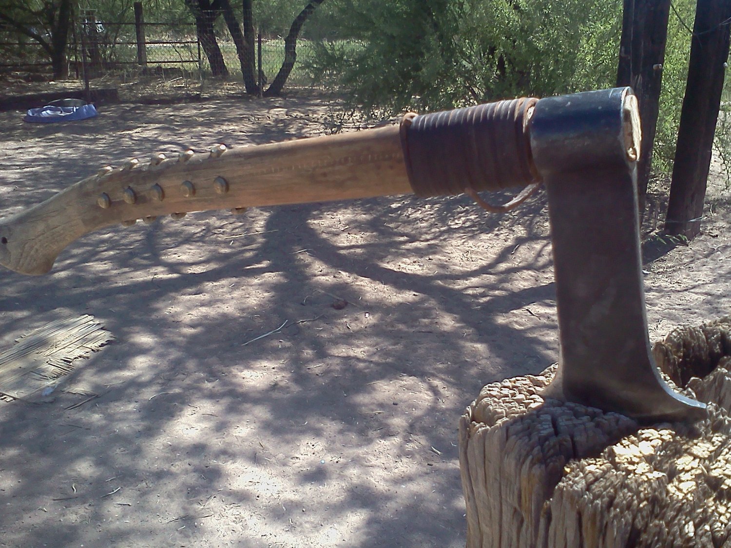 MIDEVIL STYLE AXE