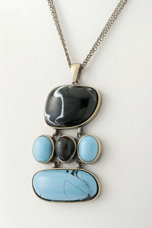 Turqouise and Black Stone link pendant necklace