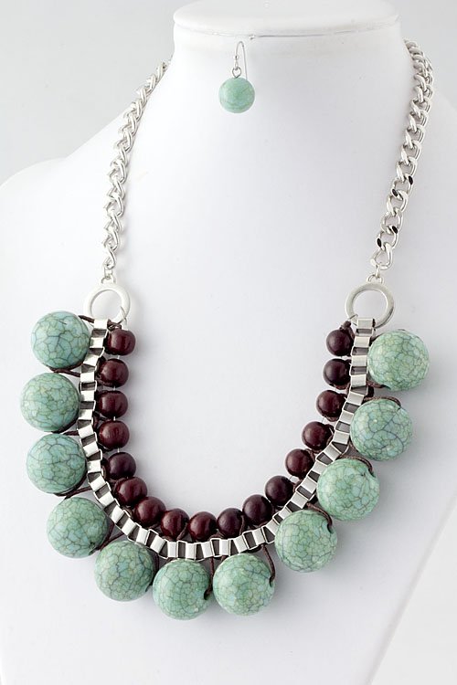Turquoise stone bead necklace and earring set