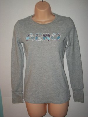 Aero Long Sleeve Gray shirt