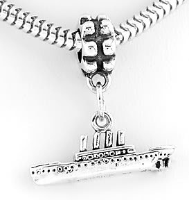STERLING SILVER DANGLING 3D TITANIC SHIP EUROPEAN BEAD