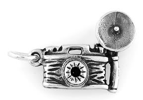 STERLING SILVER VINTAGE STYLE FLASH 35mm CAMERA CHARM