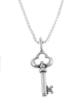 STERLING SILVER ANTIQUE STYLE KEY CHARM WITH 16" BOX CHAIN