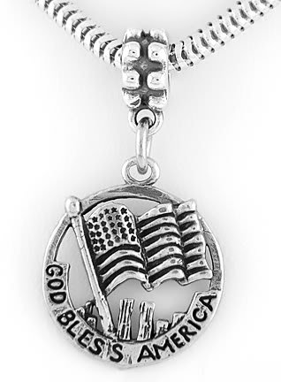 STERLING SILVER DANGLING GOD BLESS AMERICA FLAG EUROPEAN BEAD