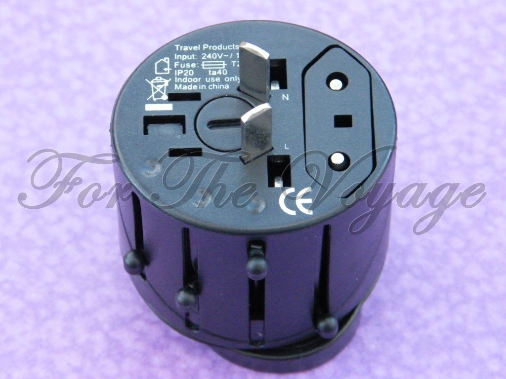 Travel Multi Plug Socket Adapter Converter Worldwide Universal NEW