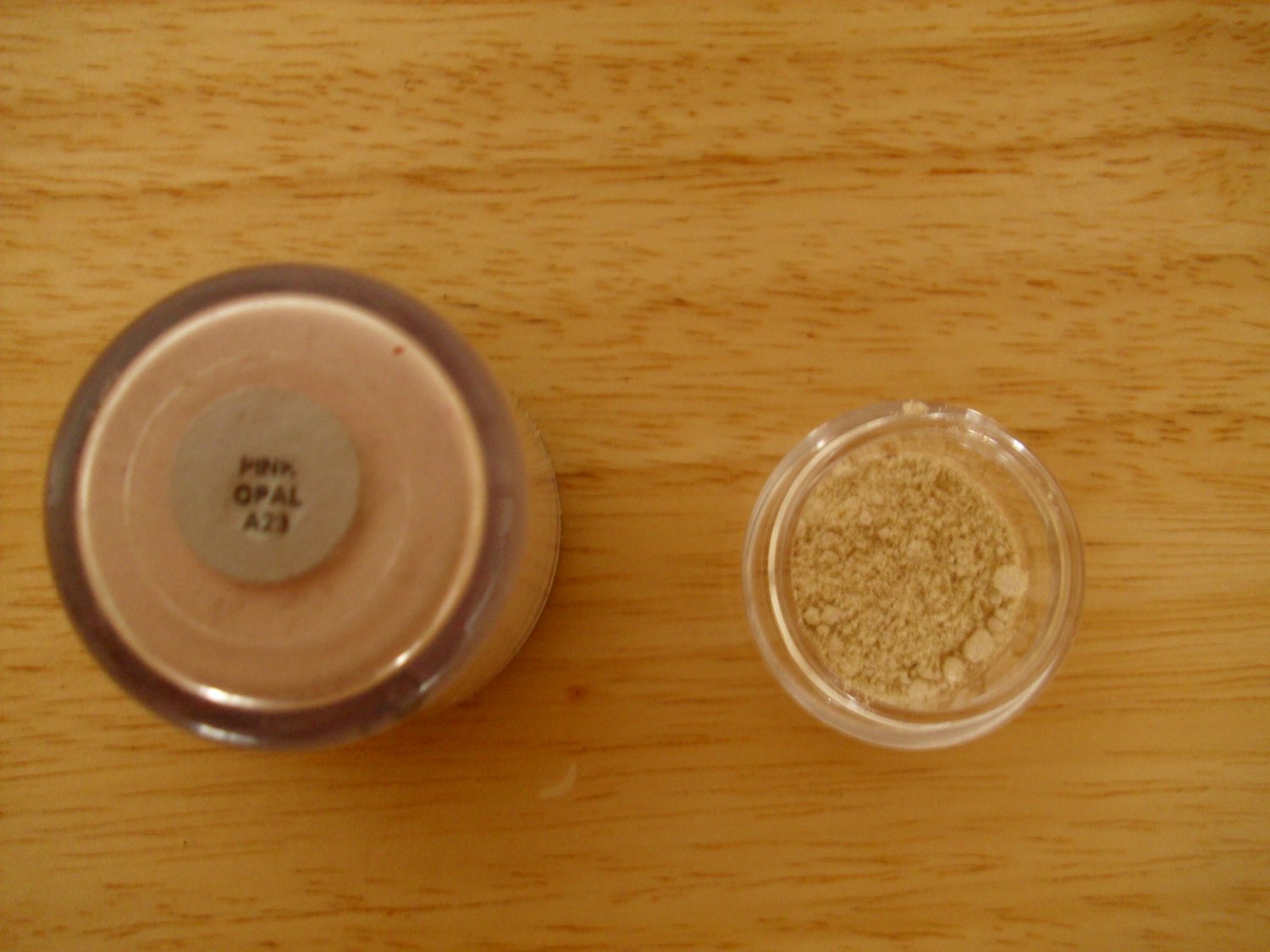 MAC Pigment Sample Pink Opal