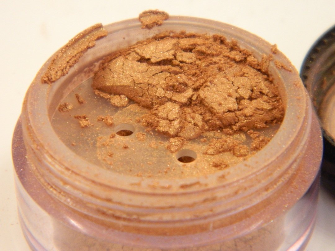 Bronzer