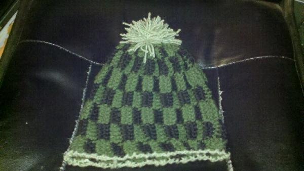 CROCHET HAT TO FIT CHILD OR ADULT WITH 23" HEAD