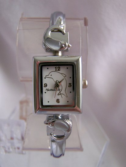 Woman watch w/dolphin white face