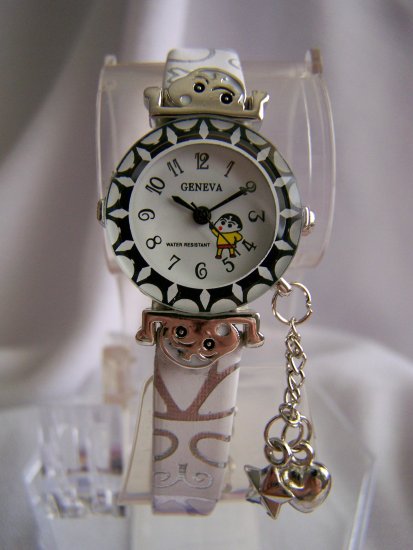 Children watch w/white leather bracelet