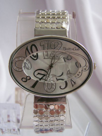 Woman watch w/mesh band