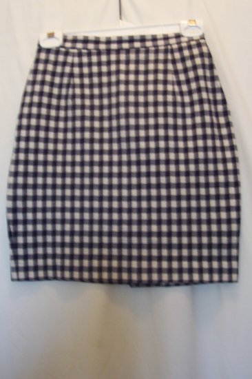 Junior/Women's Banana Repulic Plaid Skirt