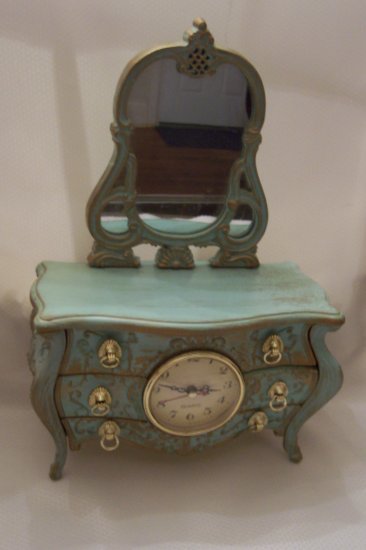 Decorative Vanity Musical Jewelry Box With A Quartz Clock