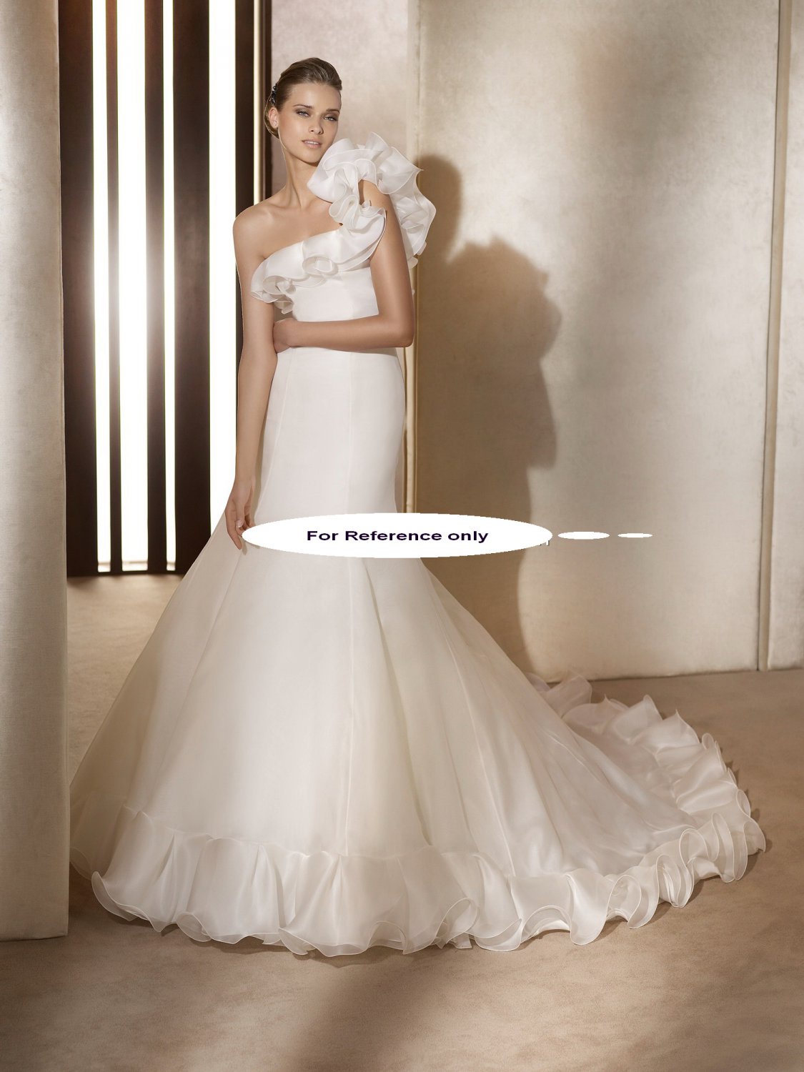 One shoulder A-line wedding gown-Arpa