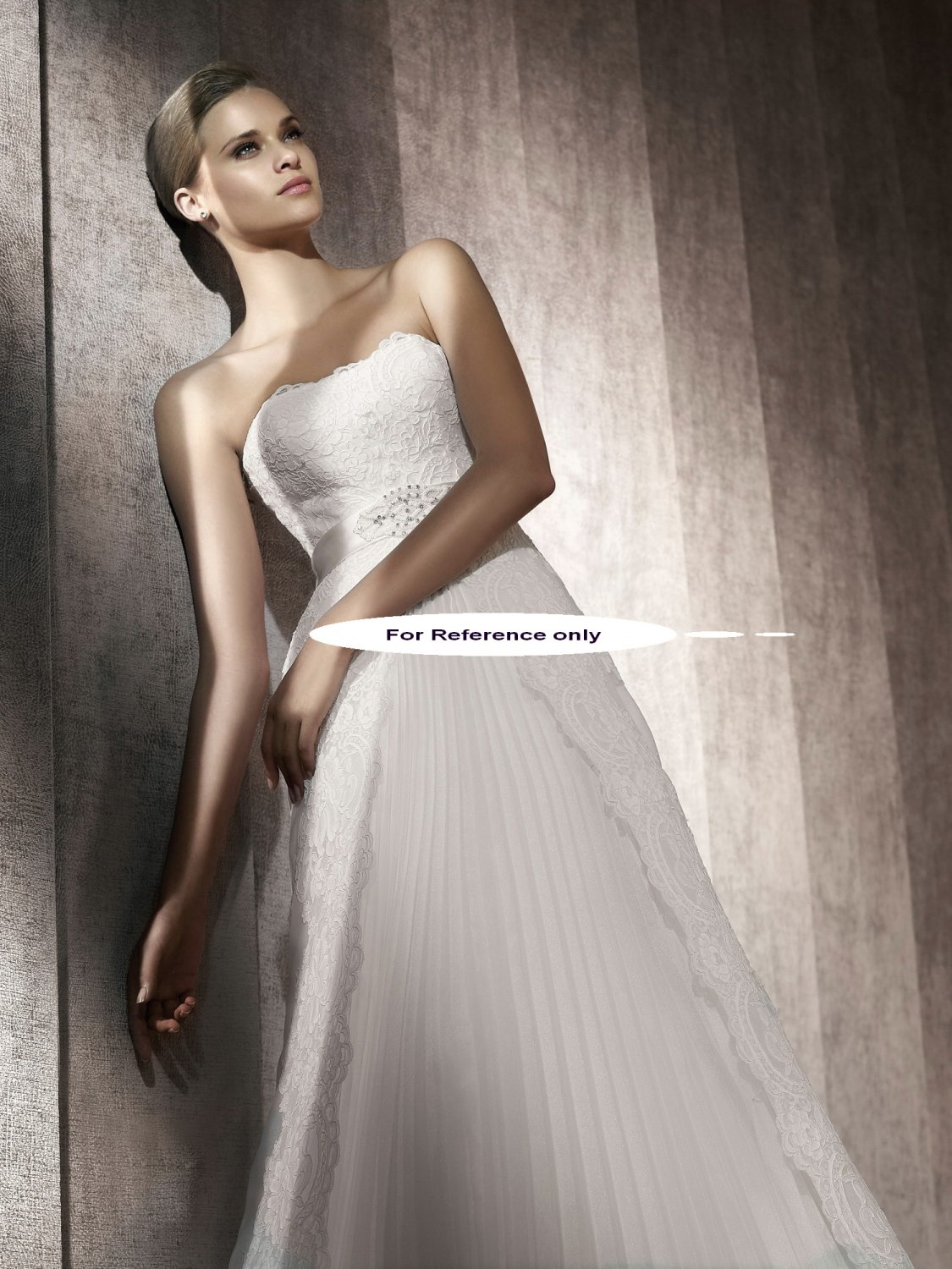 Strapless A-line wedding gown-Pasion