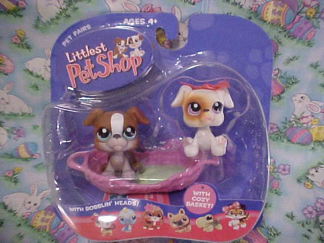 Littlest Pet Shop TWIN BOXERS with Doggie Bed NIP