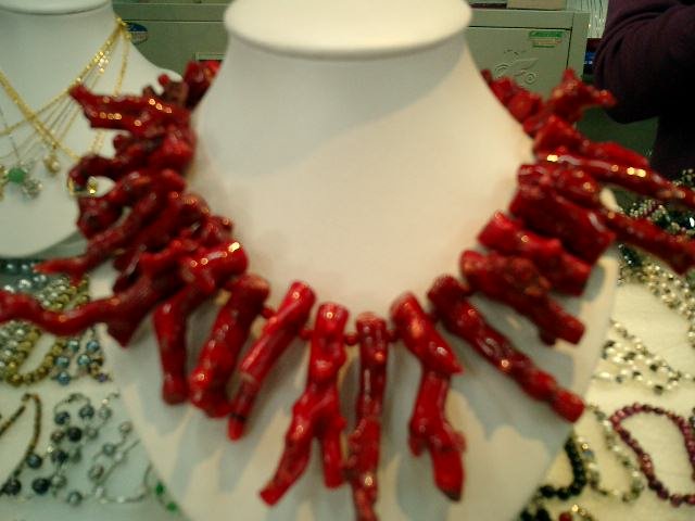 17"" large red branch coral necklace