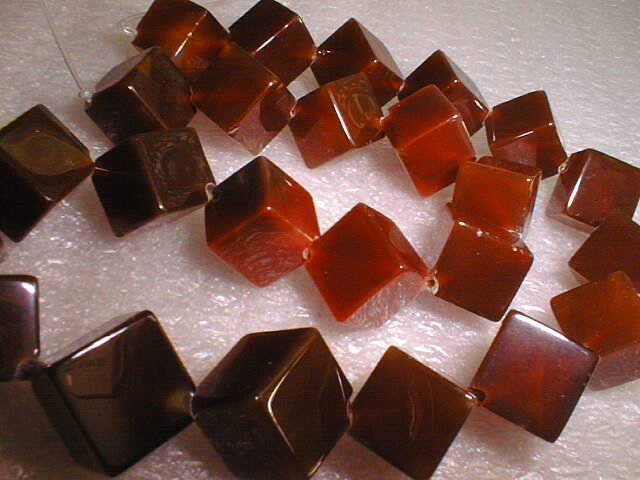 12mmX12mm square red agate necklace