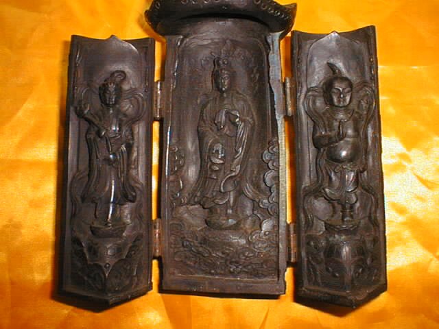 Amazing 2 doors guanyin statue