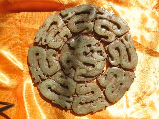ancient jade Chinese 9 dragon royal symbol totem