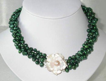 Lustrous 17"" 4-rows green pearl shell clasp
